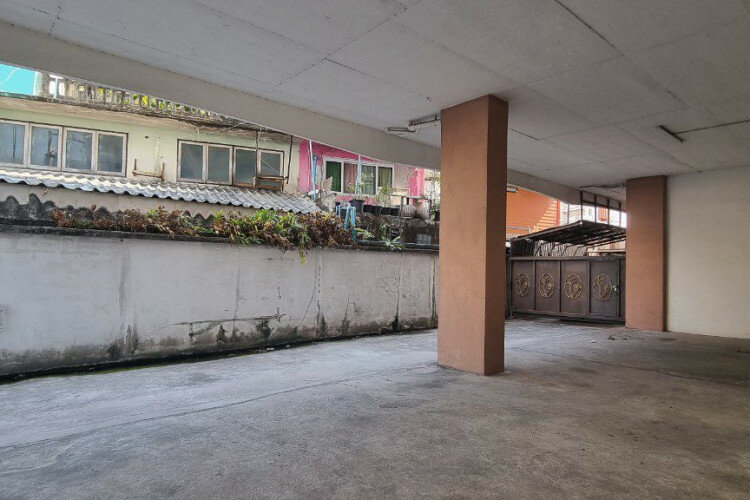 Готовый бизнес в Банг Ламунге, Таиланд | THE547668