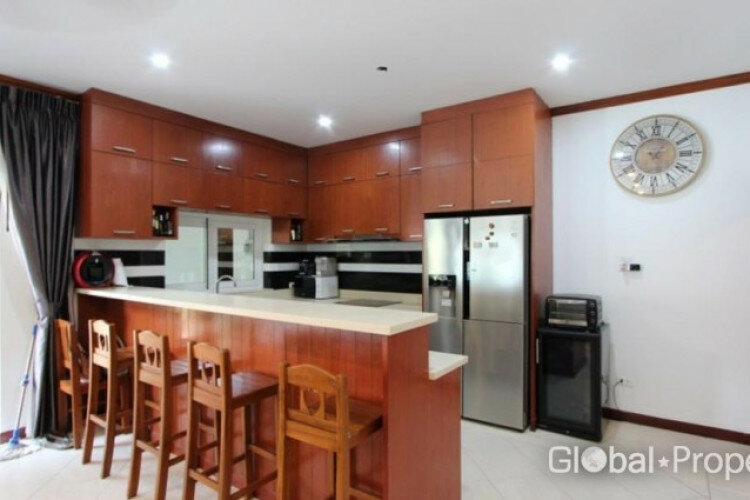 Дом в Паттайе, Таиланд | THE544781