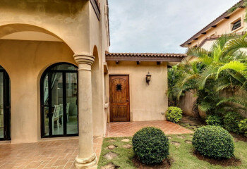 Дом в Чонбури, Таиланд | THE129919