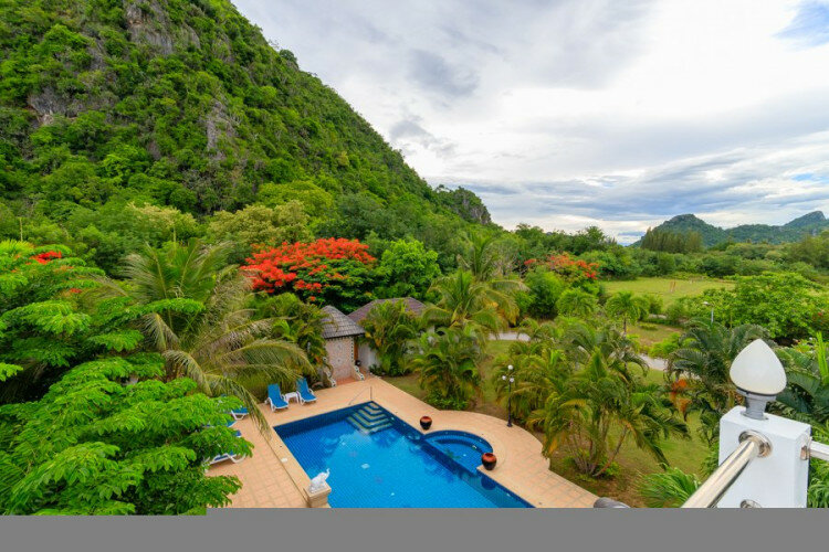 Дом в Ча-ам, Таиланд | THE157664