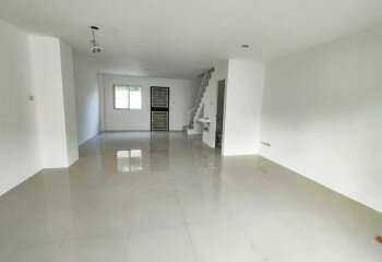 Дом в Банг Ламунге, Таиланд | THE256077