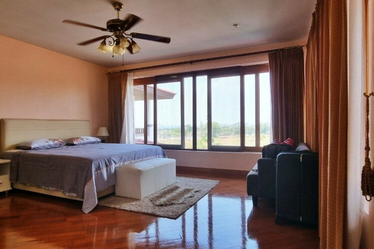 Дом в Банг Ламунге, Таиланд | THE256026