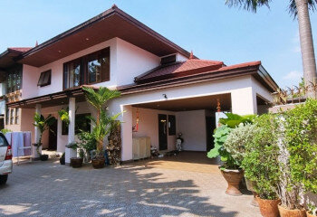 Дом в Банг Ламунге, Таиланд | THE256026