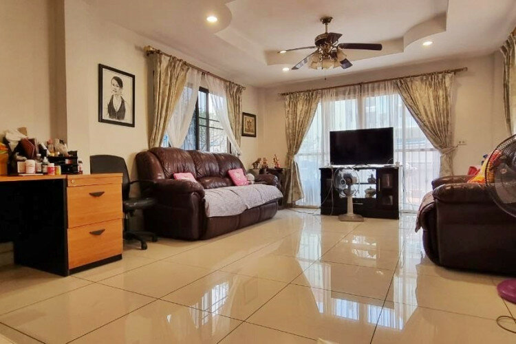 Дом в Банг Ламунге, Таиланд | THE155911