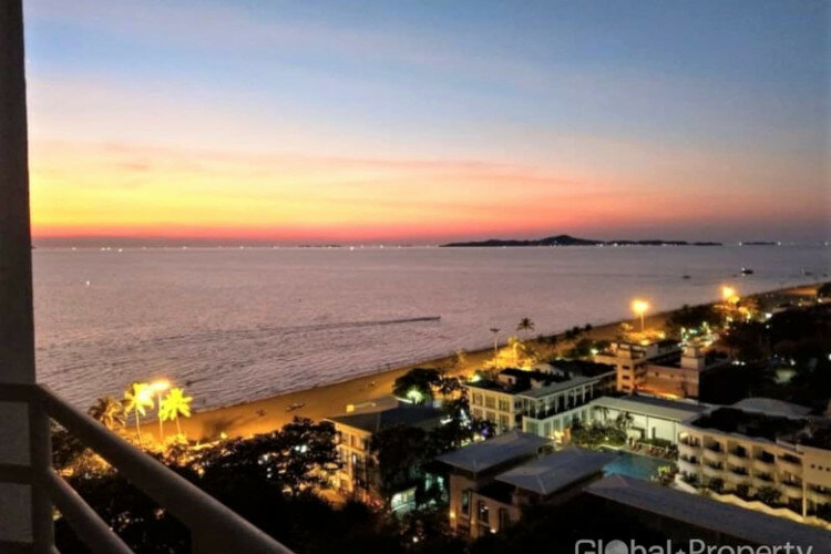 Кондоминиум в Джомтьене, Паттайя, Таиланд | THE355574