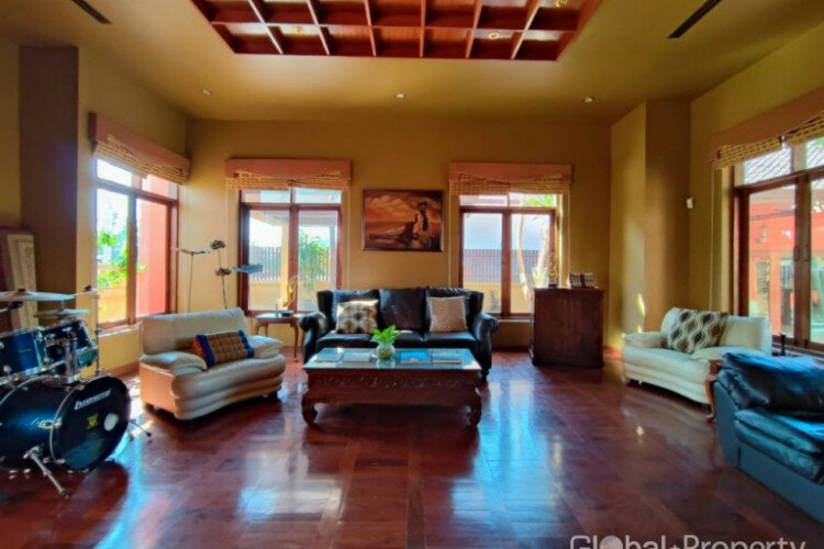 Дом в Паттайе, Таиланд | THE555278