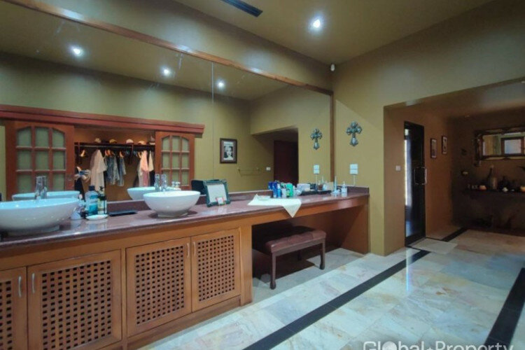 Дом в Паттайе, Таиланд | THE555278