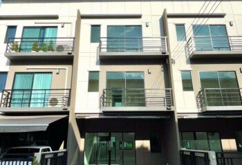 Дом в Бангкоке, Таиланд | THE348812