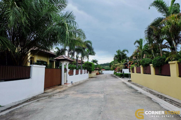 Дом в Саттахипе, Таиланд | THE527893