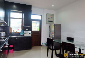 Дом в Саттахипе, Таиланд | THE527893