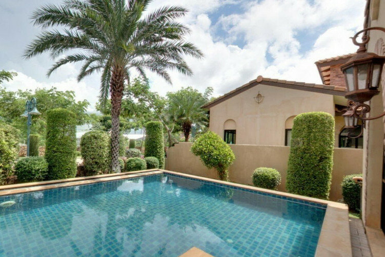 Дом в Чонбури, Таиланд | THE529916