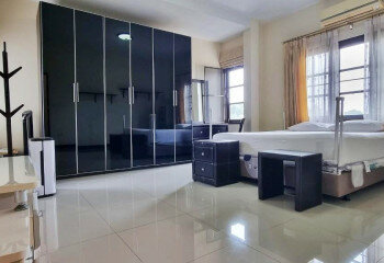 Дом в Саттахипе, Таиланд | THE548142