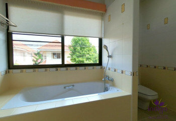 Дом в Ханг Донге, Таиланд | THE557363