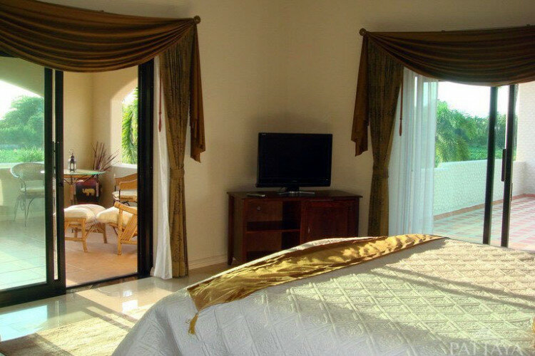 Дом в Паттайе, Таиланд | THE221400