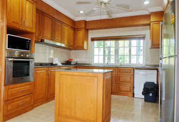 Дом в Банг Ламунге, Таиланд | THE254965