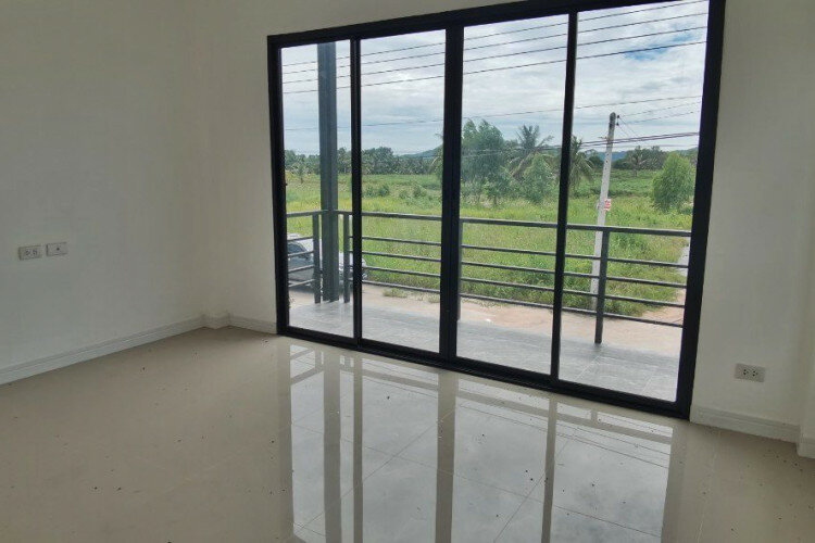 Дом в Саттахипе, Таиланд | THE541213