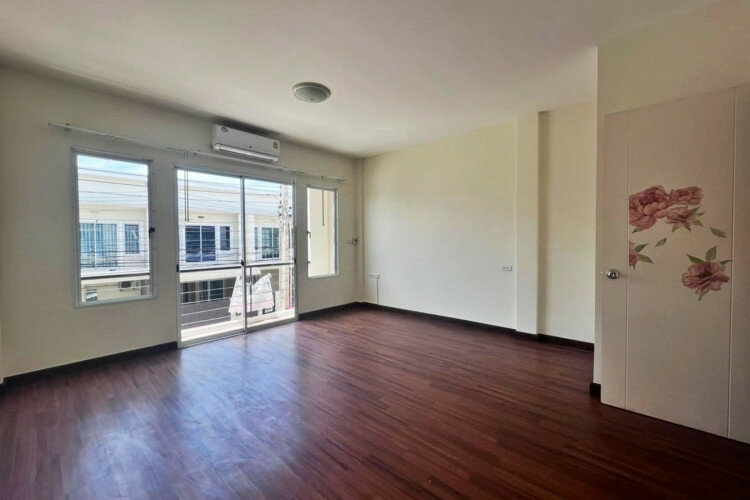 Дом в Банг Ламунге, Таиланд | THE138816