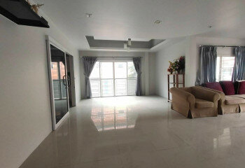 Дом в Банг Ламунге, Таиланд | THE347996