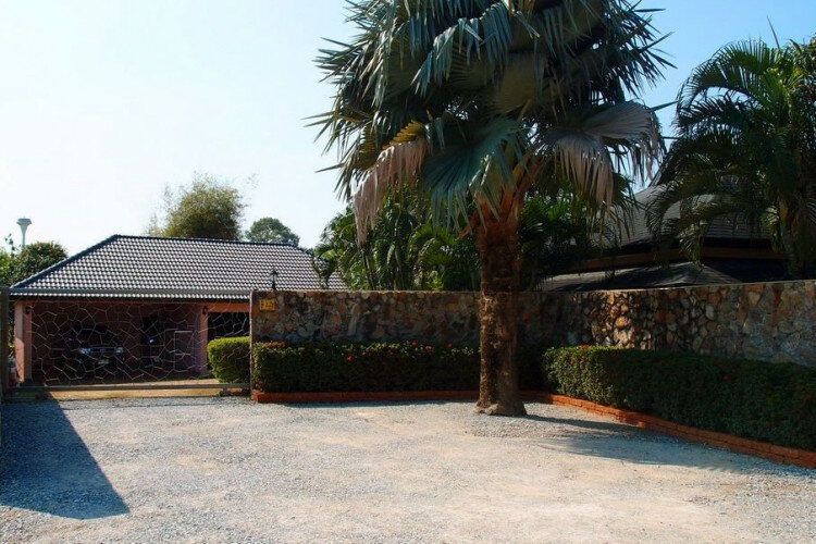 Дом в Чонбури, Таиланд | THE549483