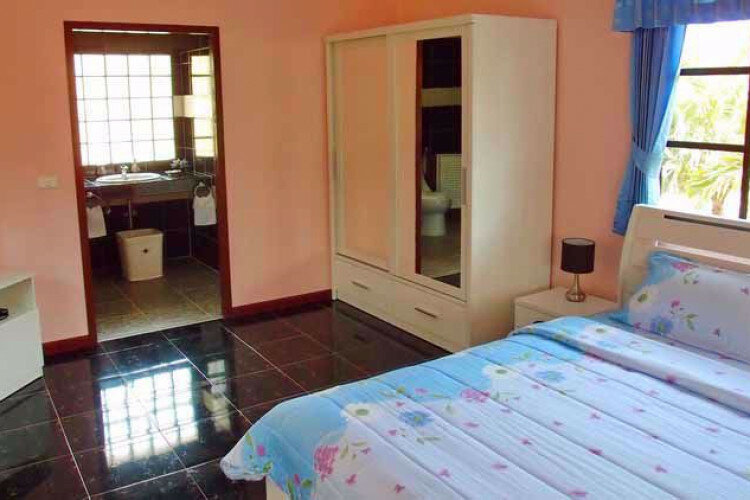 Дом в Чонбури, Таиланд | THE549483