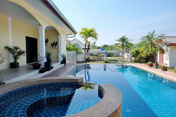 Дом в Саттахипе, Таиланд | THE254945