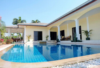 Дом в Саттахипе, Таиланд | THE254945