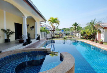 Дом в Саттахипе, Таиланд | THE254945