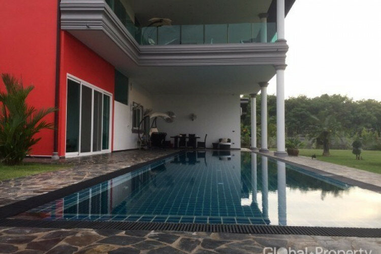 Дом в Паттайе, Таиланд | THE345016