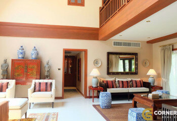 Дом в Паттайе, Таиланд | THE528405