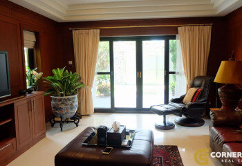 Дом в Паттайе, Таиланд | THE528405