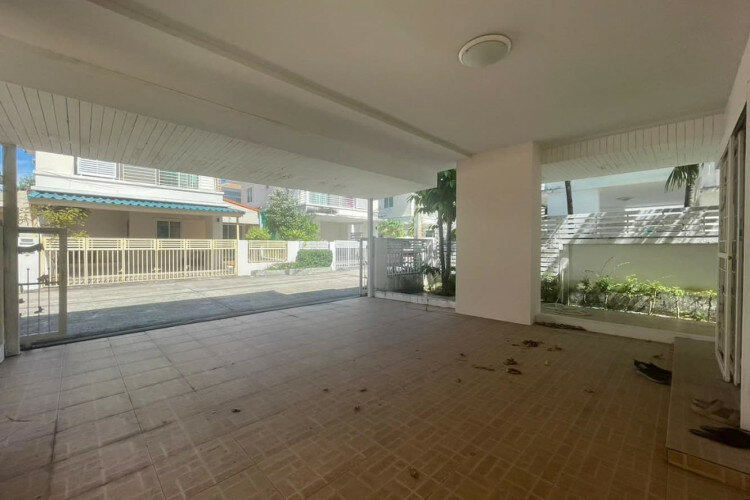 Дом в Банг Ламунге, Таиланд | THE347115