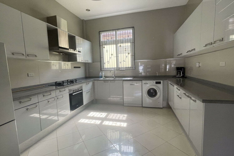 Дом в Банг Ламунге, Таиланд | THE155001