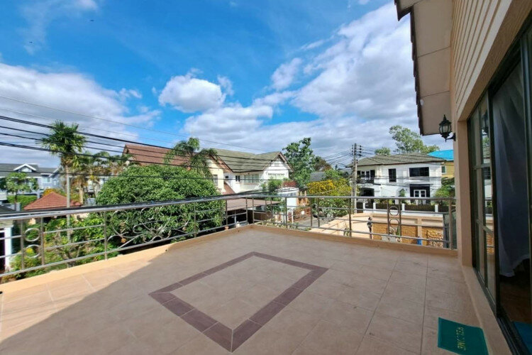 Дом в Банг Ламунге, Таиланд | THE348000