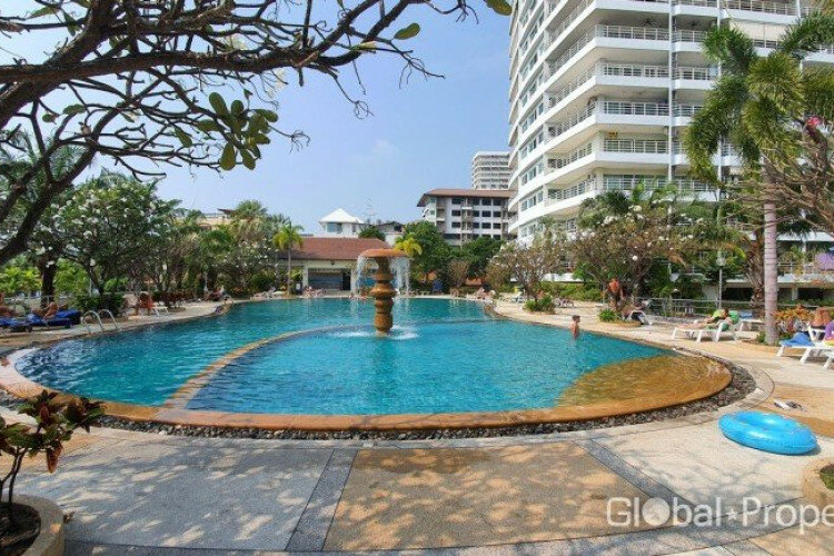 Кондоминиум в Джомтьене, Паттайя, Таиланд | THE244180