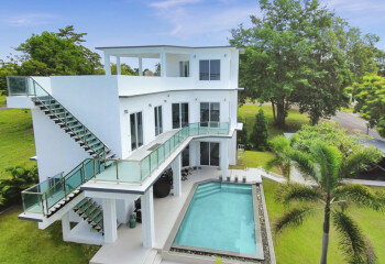 Дом в Банг Ламунге, Таиланд | THE440020