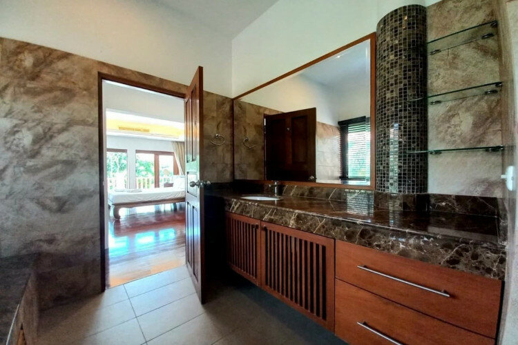 Дом в Банг Ламунге, Таиланд | THE139769