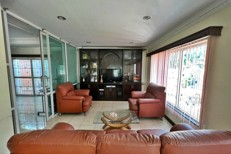 Дом в Банг Ламунге, Таиланд | THE138985