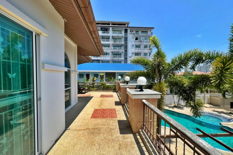 Дом в Банг Ламунге, Таиланд | THE138985