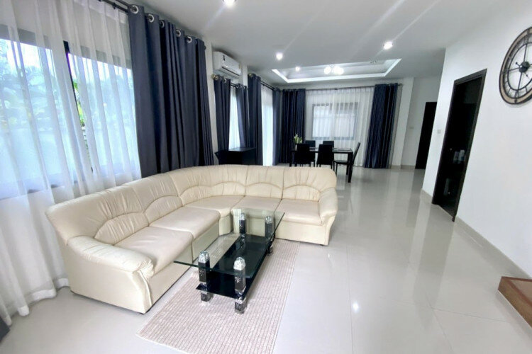 Дом в Чонбури, Таиланд | THE246125