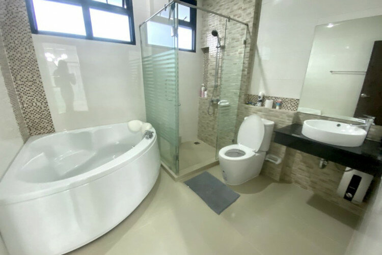 Дом в Чонбури, Таиланд | THE246125