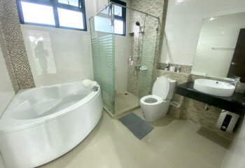 Дом в Чонбури, Таиланд | THE246125