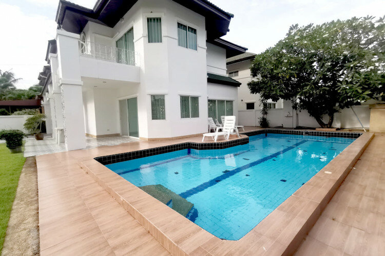 Дом в Чонбури, Таиланд | THE210316