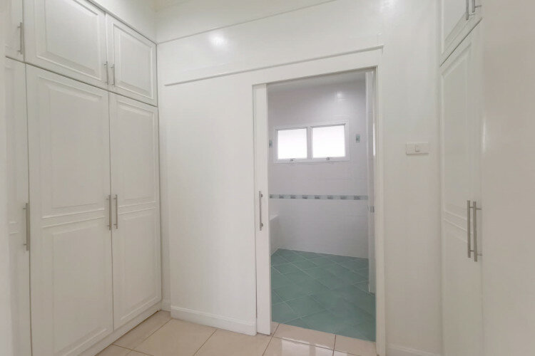 Дом в Чонбури, Таиланд | THE210316