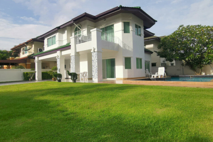 Дом в Чонбури, Таиланд | THE210316