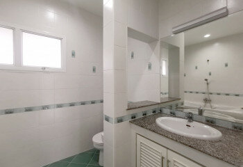 Дом в Чонбури, Таиланд | THE210316