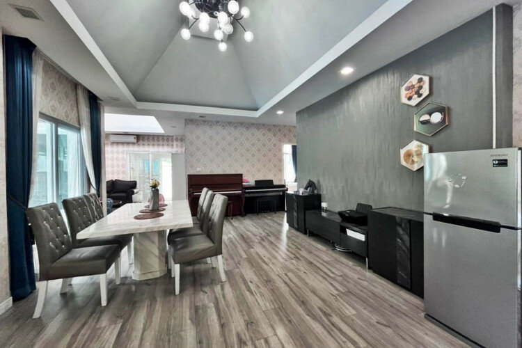 Дом в Банг Ламунге, Таиланд | THE238748