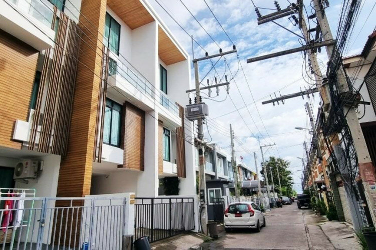 Дом в Банг Ламунге, Таиланд | THE143426