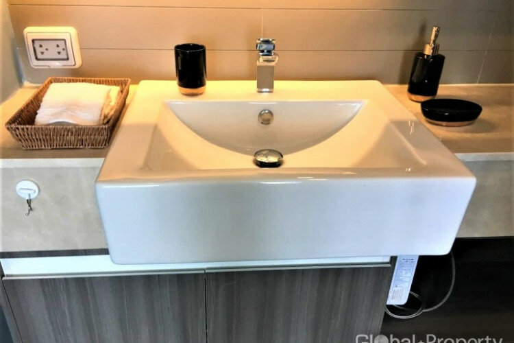 Кондоминиум в Джомтьене, Паттайя, Таиланд | THE543487