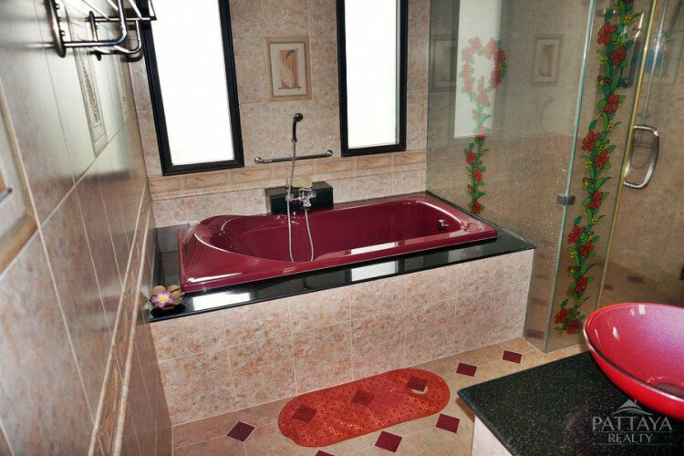 Дом в Паттайе, Таиланд | THE121206