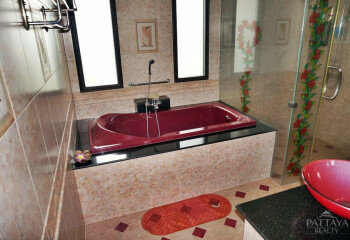 Дом в Паттайе, Таиланд | THE121206